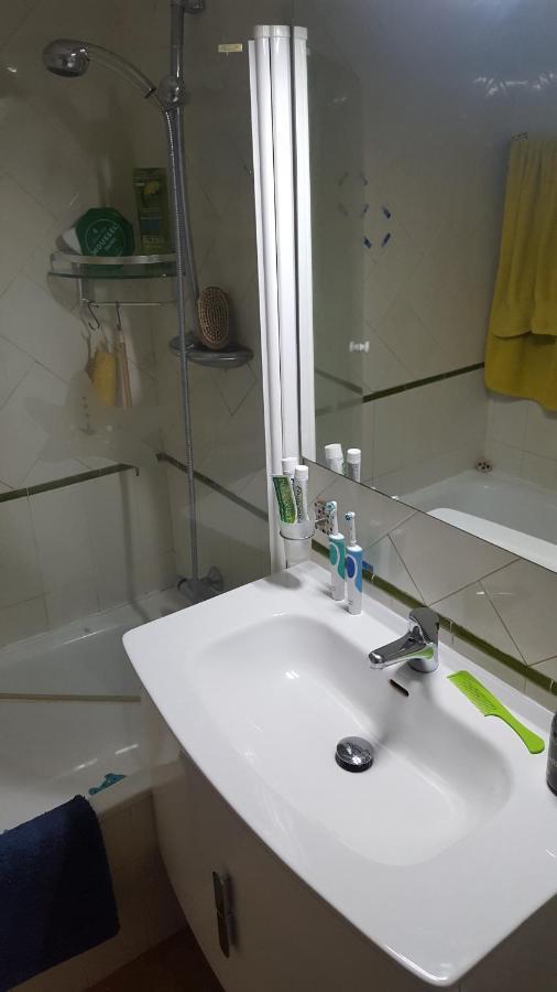 Semi-Detached Adosado Con Encanto -130 M2 - Wifi 600 Mb - Piscina Comunitaria - Patio Privado Torremolinos Extérieur photo